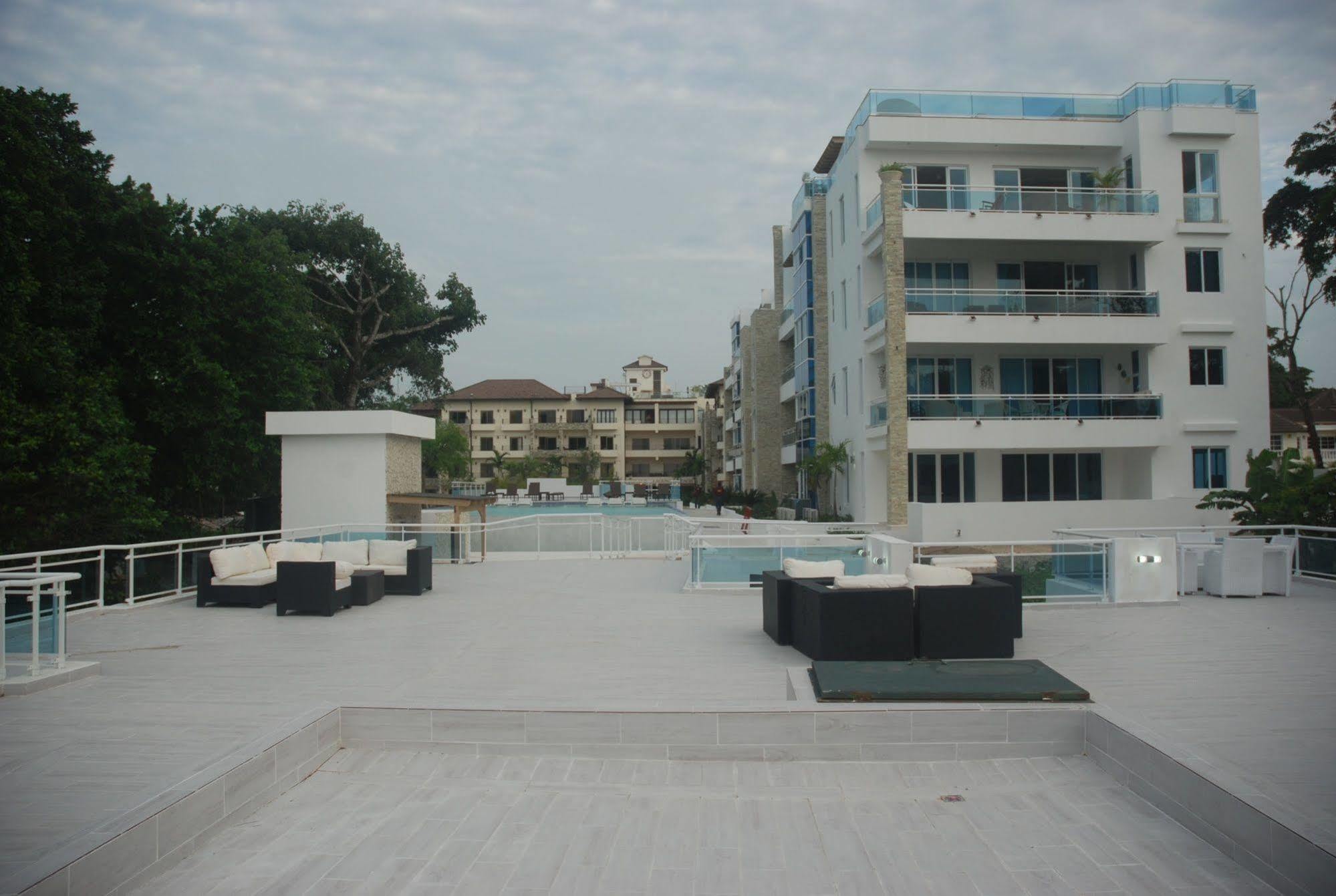 E&J Beach Condo Sosua Exterior photo